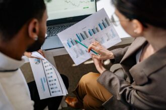 IBM - Conversations for a Smarter Planet: 6 in a...