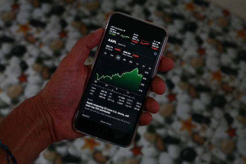 Marketers Using Social Media: Do they Get it or are they Panicking?