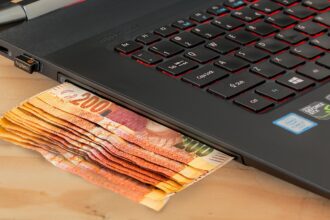 The Online Gods and Three Things I Value