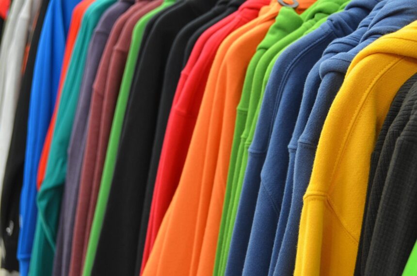 With over 30 shopping-related APIs and 300+ mashups tagged...
