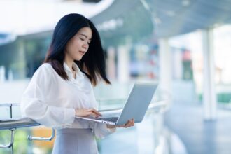Social business policies