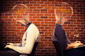 Social Media: The Tension between Collaboration and Ownership