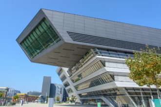 Teradata prepares universities for the digital decade