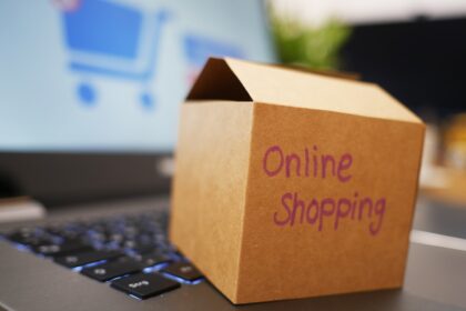Amazon IT Moves to the Cloud