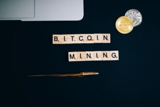 Data Mining Theory vs. Practice