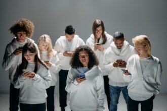 The Value of Crowdsourced Insight