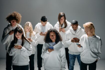 The Value of Crowdsourced Insight