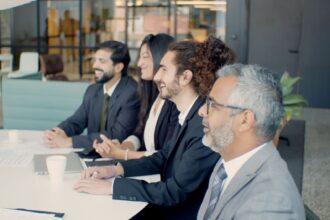 How Data Analysts and BI Professionals Use Twitter