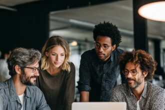 How Data Analytics and BI Professionals Used Twitter in November