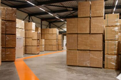 Delivering Data Warehousing and BI Projects using Agile