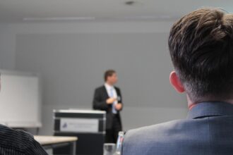 IT + Marketing: Innovation Through Collaboration in B2B Software Companies