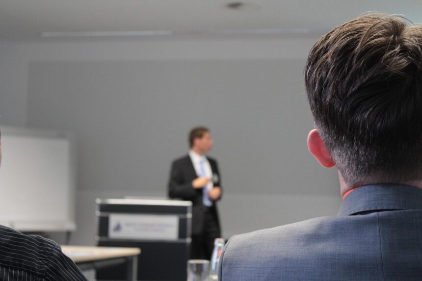 IT + Marketing: Innovation Through Collaboration in B2B Software Companies