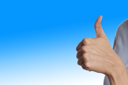 Does Data Quality Matter in Social Media?