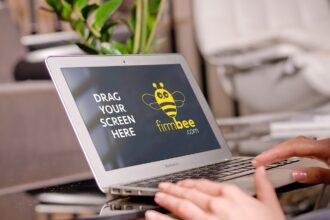 Analyzing Community Data – Business Insights at Your Fingertips
