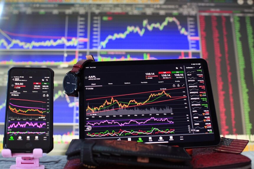 Forget Derivatives – Hedge Risks with Innovation and Integrated Data
