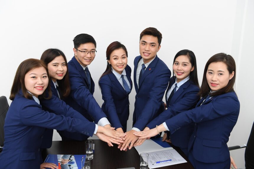 Shining Some Light on Collaborative BI