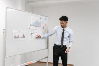 BI Business Value - Timeliness or Consistency, Part 1