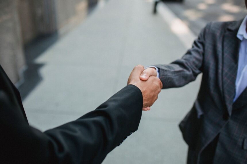 Business, IT Must Meet Half Way to Form Partnership