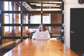 How to Share Bad Project News