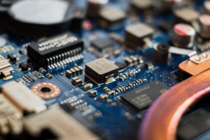 DIY Culture: Should Non-IT Employees Be Compensated for Building Apps?