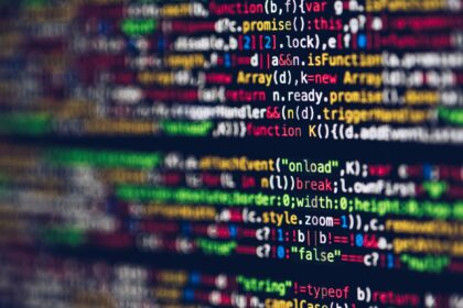 Fascination with Hadoop pushes, pulls Big Data analytics into mainstream. (Part One)