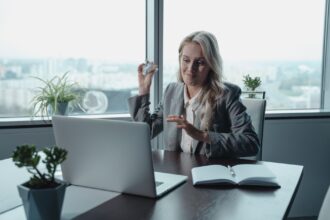 Even More Ridiculous IT Service Desk Requests [INFOGRAPHIC]