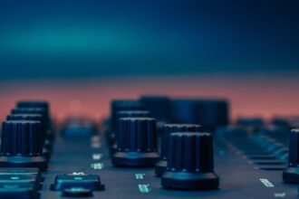 What Every CEO Needs to Know About Key Supporting Technologies