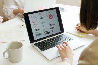 BI on the Go: About Functionality and Level of Satisfaction