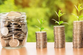 Long Term Financial Planning with Financial Data Analytics
