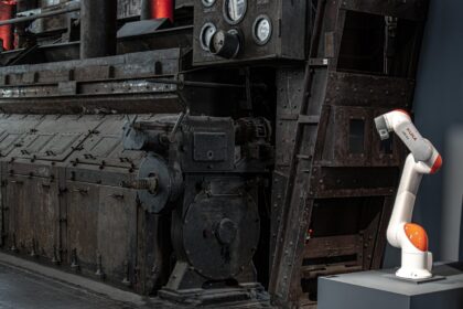 Robot Shoe Factory a New Trend of the Future?